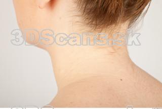 Photo reference of neck 0003